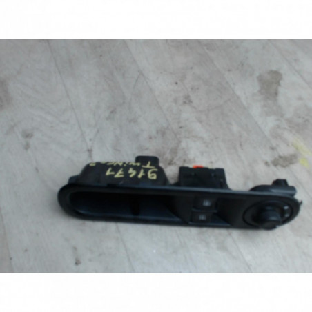 Interrupteur de leve vitre (Bloc complet) RENAULT TWINGO III d’occasion