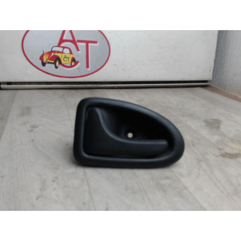 Poignee interieur avant gauche RENAULT  d’occasion