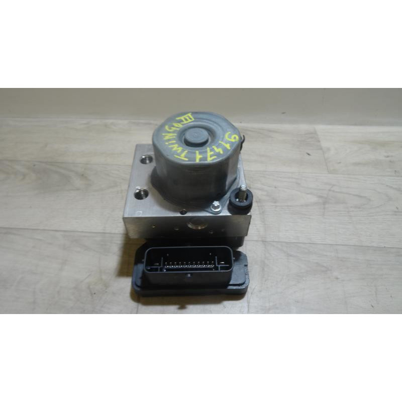 Bloc ABS (freins anti-blocage) RENAULT TWINGO III d’occasion