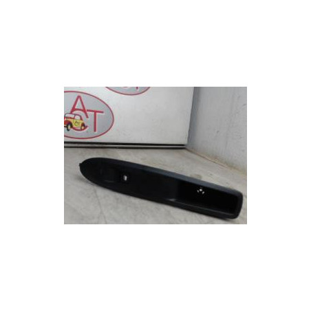 Interrupteur de leve vitre avant droit CITROEN C4 II d’occasion