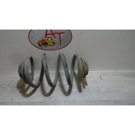 Ressort de suspension arriere droit RENAULT TRAFIC II PHASE 1 FOURGON d’occasion