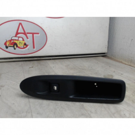 Interrupteur de leve vitre arriere droit CITROEN C4 II d’occasion