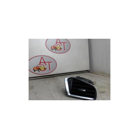 Aerateur tableau de bord avant droit CITROEN C4 II d’occasion