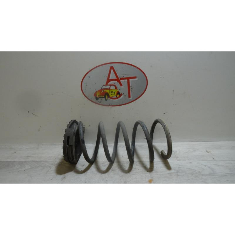 Ressort de suspension arriere gauche FIAT 500 III CABRIOLET d’occasion