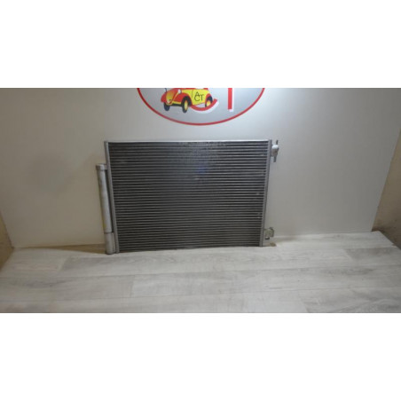 Condenseur de clim RENAULT TWINGOIII III d’occasion