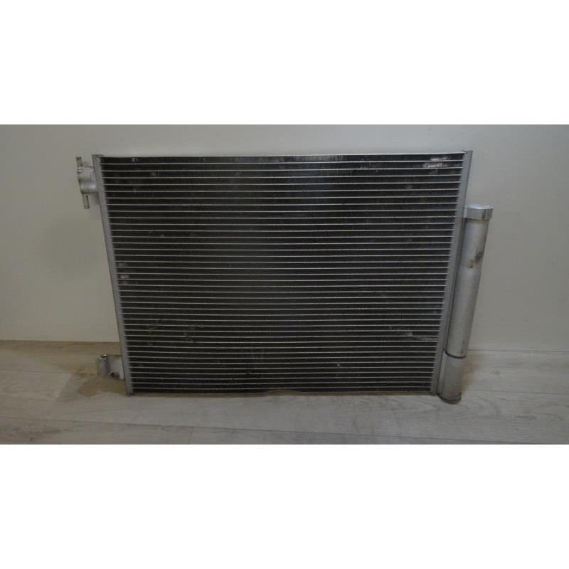 Condenseur de clim RENAULT TWINGOIII III d’occasion