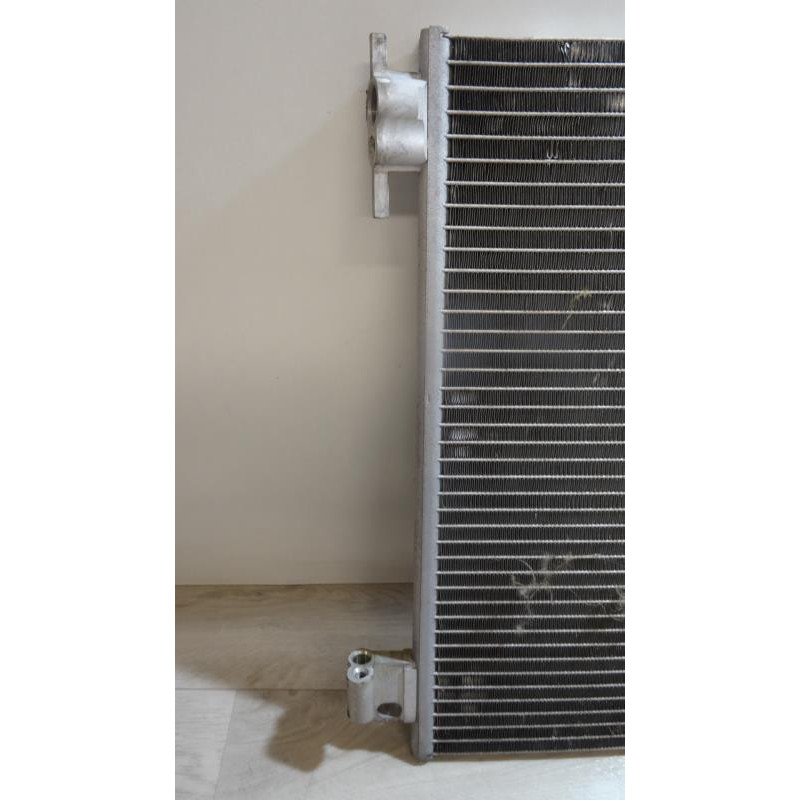 Condenseur de clim RENAULT TWINGOIII III d’occasion