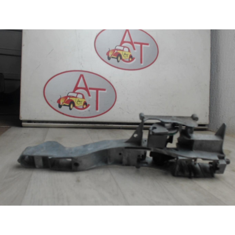 Support poignee porte avant gauche PEUGEOT 308 PHASE 1 d’occasion