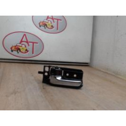 Poignee interieur avant gauche TOYOTA COROLLA VERSO II PHASE 1 d’occasion