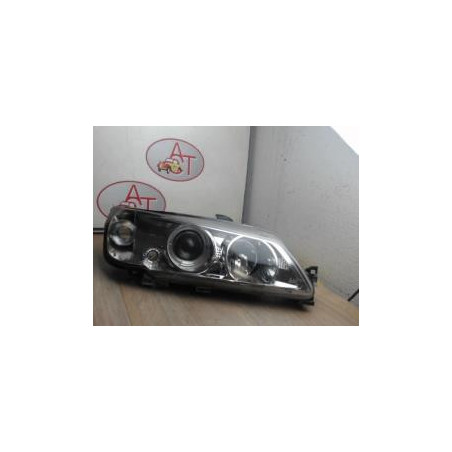Optique avant principal droit (feux)(phare) PEUGEOT  d’occasion