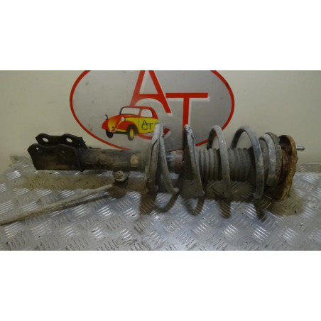 Amortisseur avant gauche TOYOTA COROLLA VERSO II PHASE 1 d’occasion