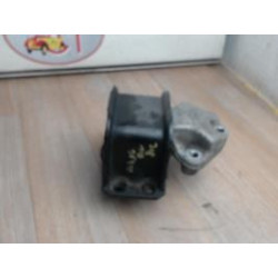 Support moteur droit PEUGEOT  d’occasion