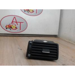 Aerateur tableau de bord avant gauche TOYOTA COROLLA VERSO II PHASE 1 d’occasion