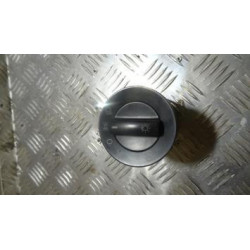 Commande de phare VOLKSWAGEN POLO IV (9N1) PHASE 1 d’occasion