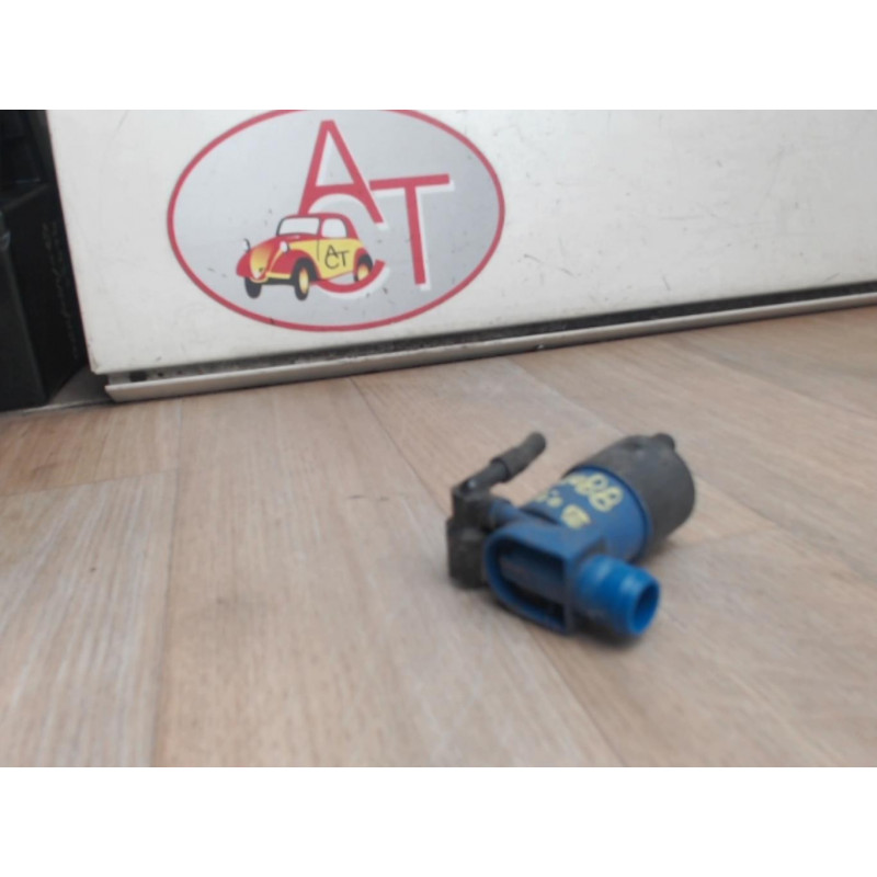 Pompe lave glace avant RENAULT CLIO III PHASE 1 d’occasion