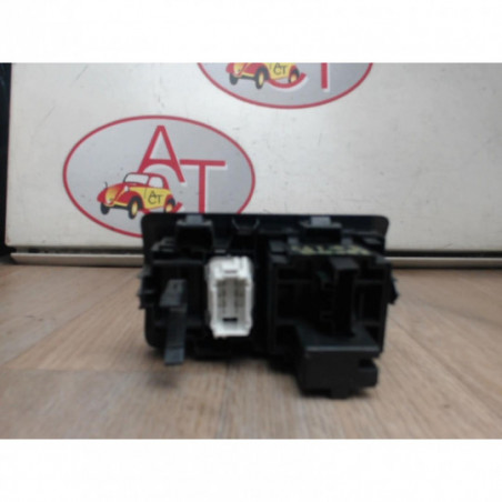 Commande de reglage hauteur de phare RENAULT CLIO III PHASE 1 d’occasion