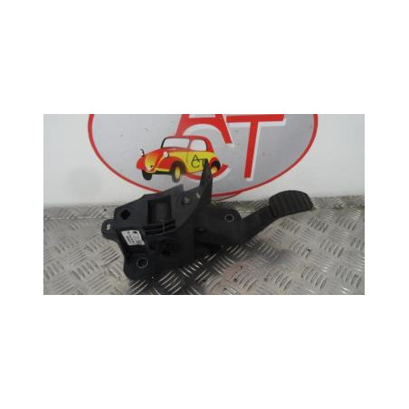 Pedalier d'embrayage RENAULT TWINGOIII III d’occasion