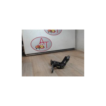 Charniere de porte avant gauche HYUNDAI  d’occasion