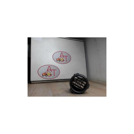 Aerateur tableau de bord avant droit TOYOTA YARIS 100H d’occasion