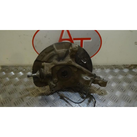 Fusee avant gauche VOLVO XC70 I d’occasion