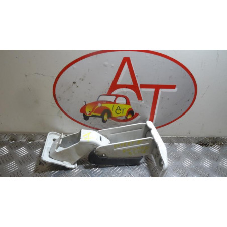 Charniere de porte de coffre gauche PEUGEOT EXPERT PHASE 1 COMBI d’occasion