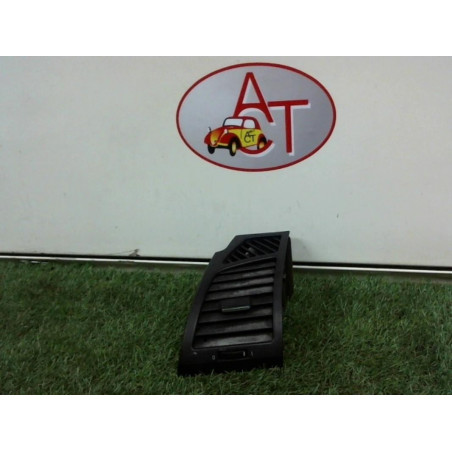 Aerateur tableau de bord avant gauche BMW SERIE 1 (E87) PHASE 1 d’occasion