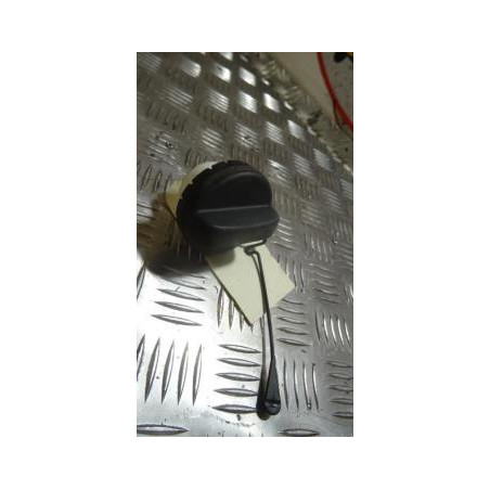 Bouchon de carburant TOYOTA YARIS 100H d’occasion