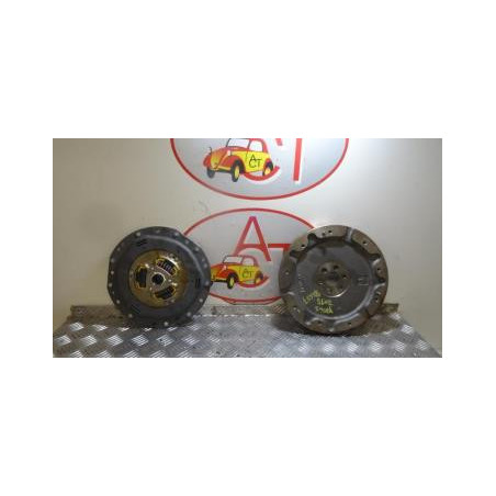Volant moteur TOYOTA YARIS 100H d’occasion
