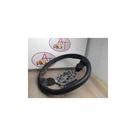 Volant TOYOTA YARIS 100H d’occasion