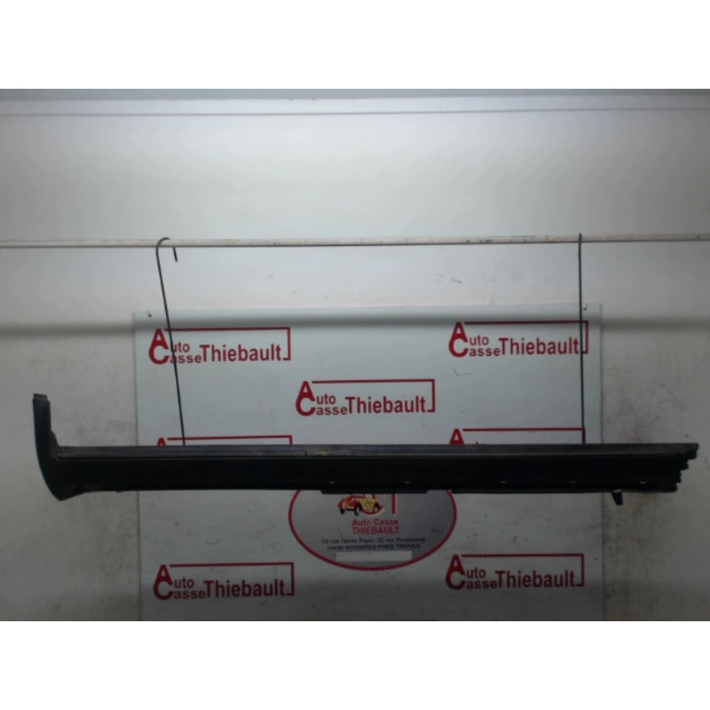 Bas de caisse droit VOLVO XC70 I d’occasion