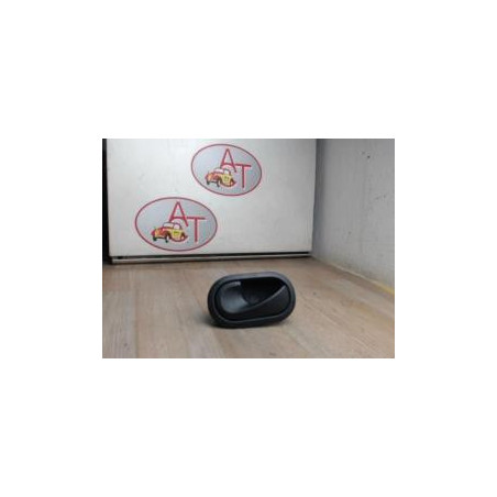 Poignee interieur avant gauche RENAULT SCENIC d’occasion
