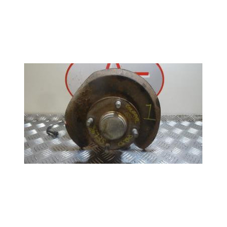 Fusee arriere droit FORD COUGAR COUPE (ECX/W) 2.0 16V d’occasion