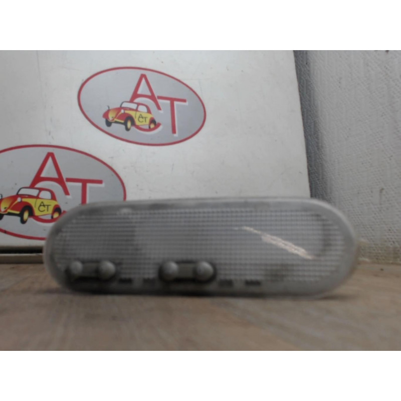 Eclairage de plafonnier RENAULT KANGOO II d’occasion