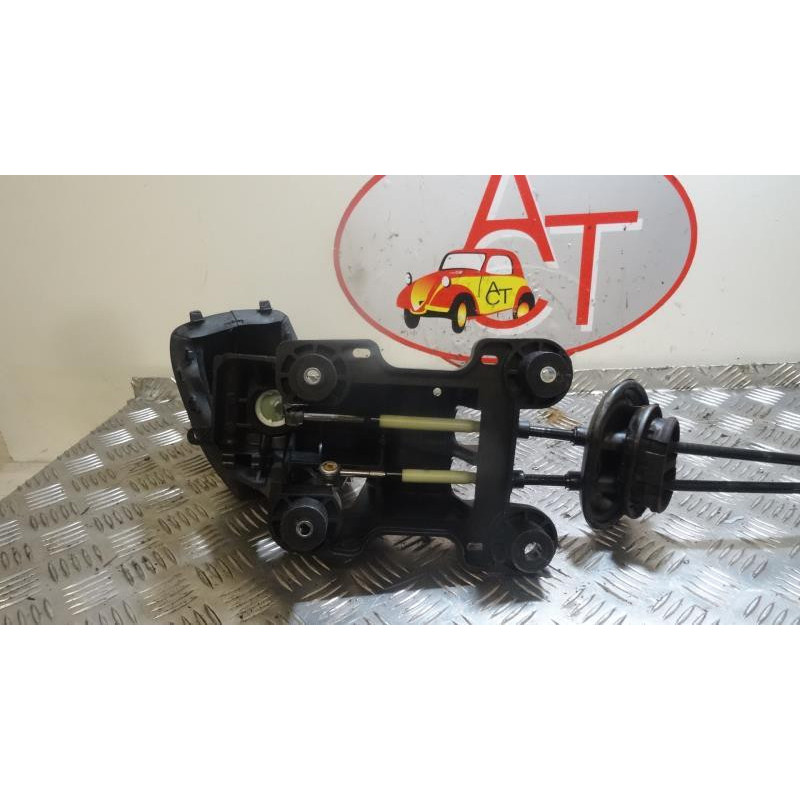 Cable levier de vitesses PEUGEOT 2008 d’occasion