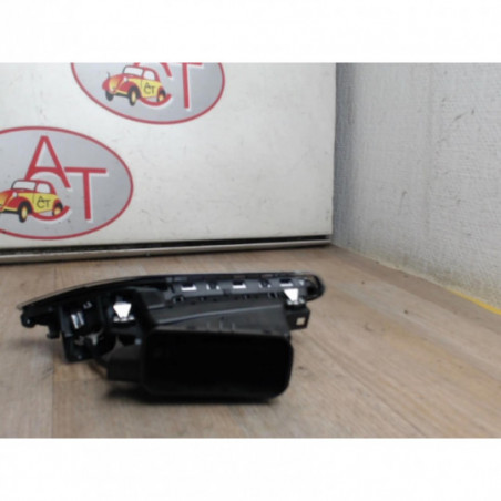 Aerateur tableau de bord avant gauche PEUGEOT 2008 d’occasion