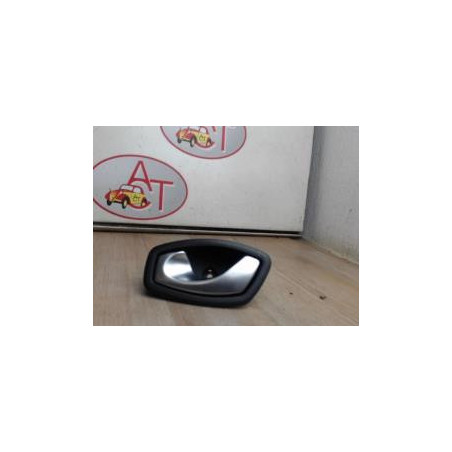 Poignee interieur avant gauche RENAULT MEGANE III PHASE 1 d’occasion
