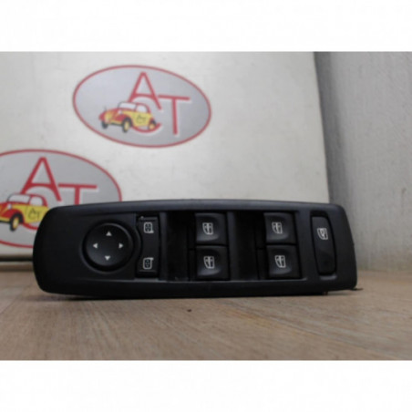 Interrupteur de leve vitre (Bloc complet) RENAULT MEGANE III PHASE 1 d’occasion