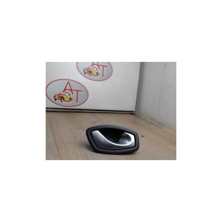 Poignee interieur arriere droit RENAULT MEGANE III PHASE 1 d’occasion