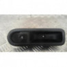 Interrupteur de leve vitre avant droit RENAULT CLIO III PHASE 2 d’occasion