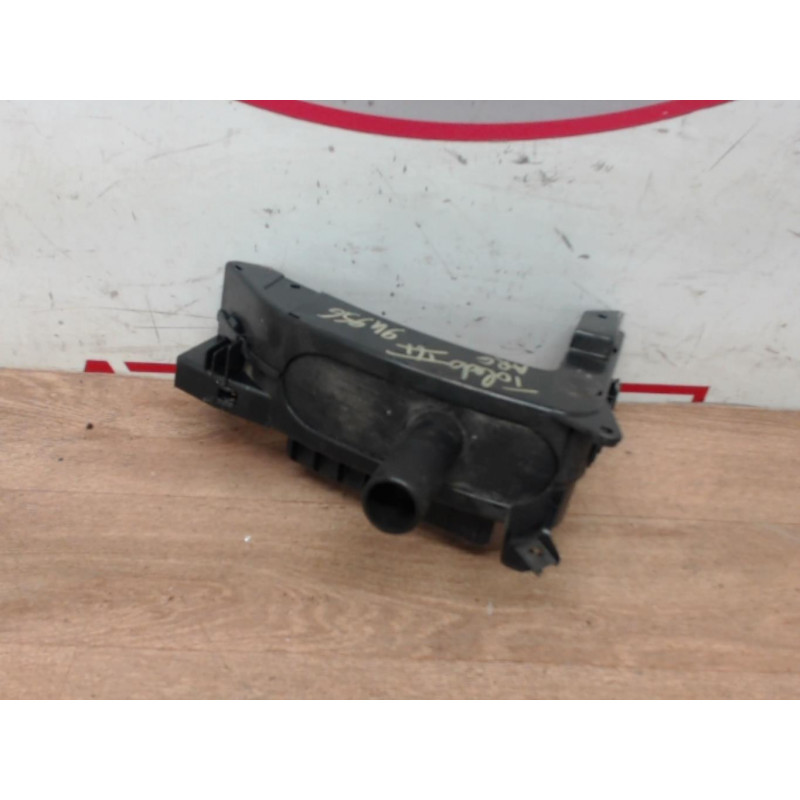 Support de pare chocs arriere SEAT TOLEDO III d’occasion