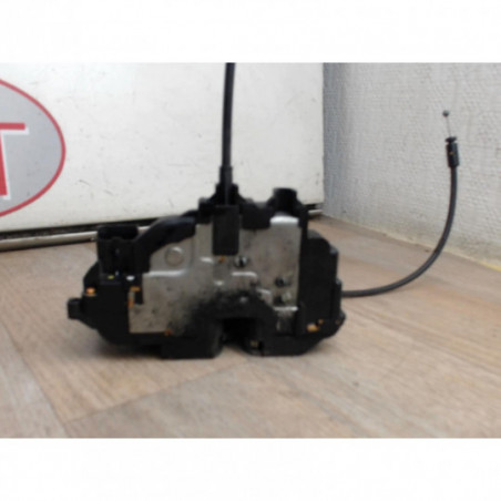 Serrure avant droit RENAULT MEGANE III PHASE 1 d’occasion