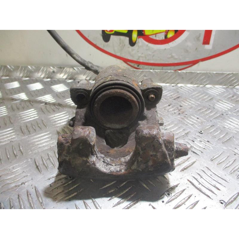 Etrier avant gauche (freinage) VOLKSWAGEN GOLF IV d’occasion