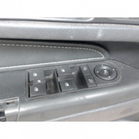 Panneau de porte avant gauche OPEL ZAFIRA (B) PHASE 1 d’occasion