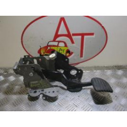 Pedalier de frein RENAULT MEGANE III PHASE 1 d’occasion