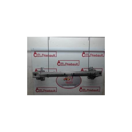 Renfort pare choc avant (traverse) MAZDA MAZDA 5 PHASE 1 d’occasion