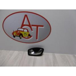Poignee interieur arriere gauche RENAULT CLIO IV d’occasion