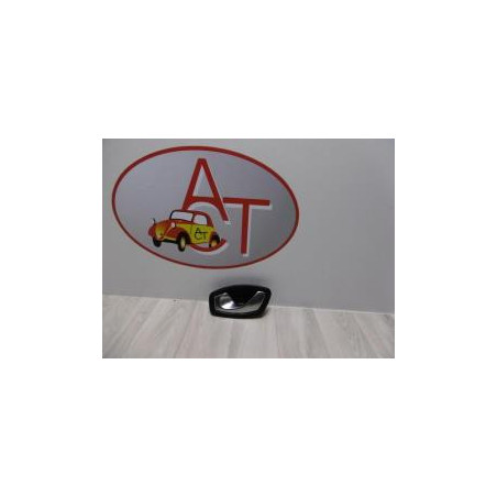 Poignee interieur arriere gauche RENAULT CLIO IV d’occasion