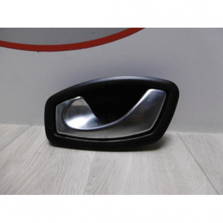 Poignee interieur arriere gauche RENAULT CLIO IV d’occasion