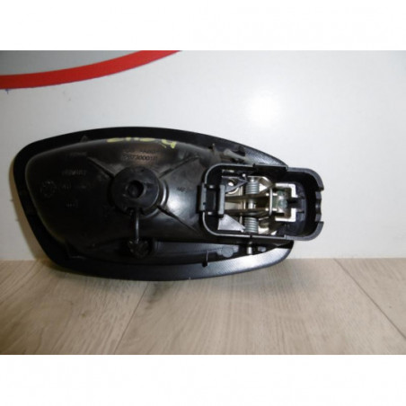 Poignee interieur arriere gauche RENAULT CLIO IV d’occasion