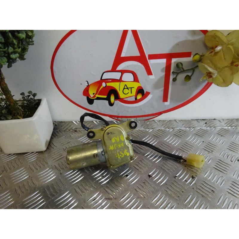 Mot. essuie glace arriere LADA  d’occasion